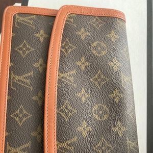 Classy - Vintage LOUIS VUITTON Vintage Monogram Pochette Dame GM